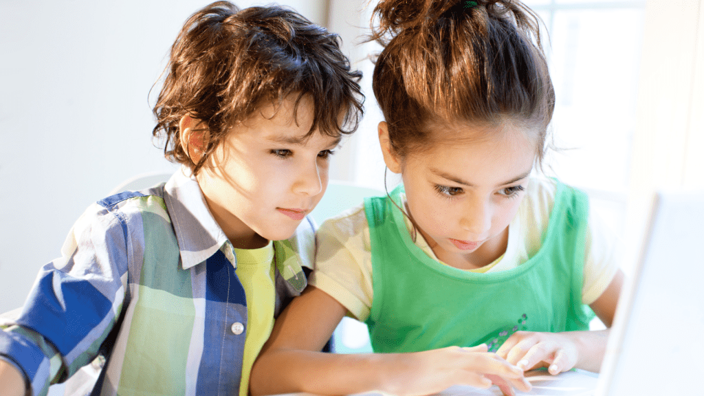 Discover practical strategies to maintain a healthy screen time-play balance & foster your child's social skills, cognitive skills, & overall development proces